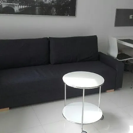 Apartament Legnicka Centrum Apartament *